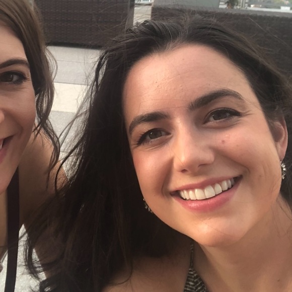 Meet your Posher, Claire - Picture 1 of 1